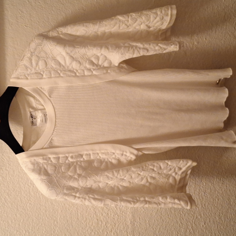 Chenel shirt, size 38, white